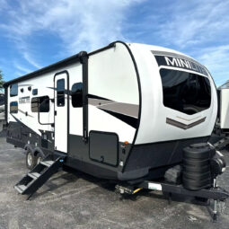 Buy 4 Person Mini Modern RV Motorhome Camper Trailer off Road Travel Wholesale Best Price