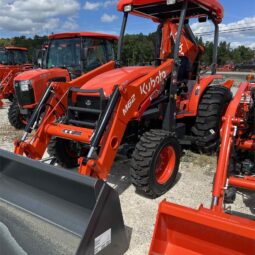 Original Kubota Tractor M62 63Hp with Front Loader and BACKHOE Attached Complete Kubota Tractor