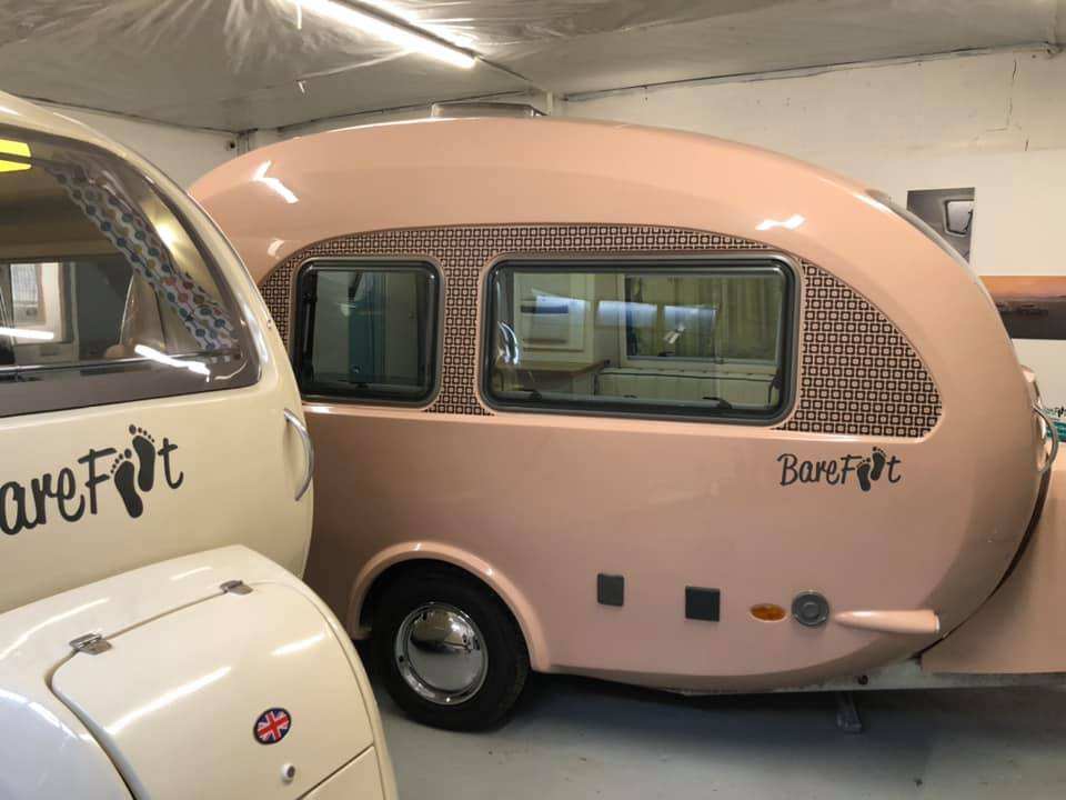 BAREFOOT Mini Caravan Camper Travel Trailer Tea Drop-Waterproof Expanded Comfortable Modern Design Clean Interior 2 Person 71x72 - Image 3