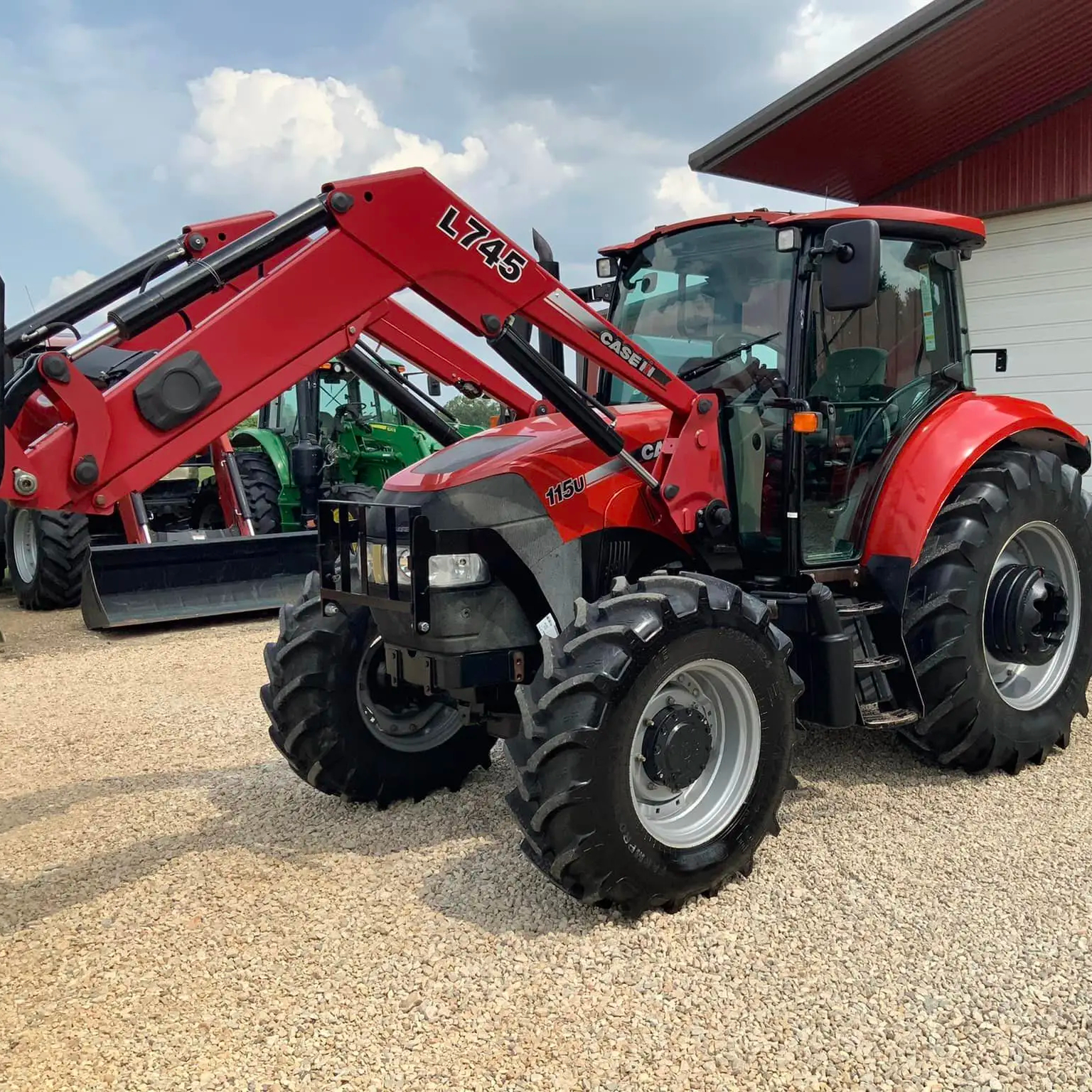 Best Supplier of Premium Quality Original Case I.H Farmall 115U Agricultural Tractor