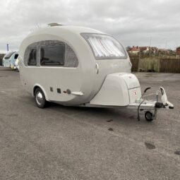 BAREFOOT Mini Caravan Camper Travel Trailer Tea Drop-Waterproof Expanded Comfortable Modern Design Clean Interior 2 Person 71x72