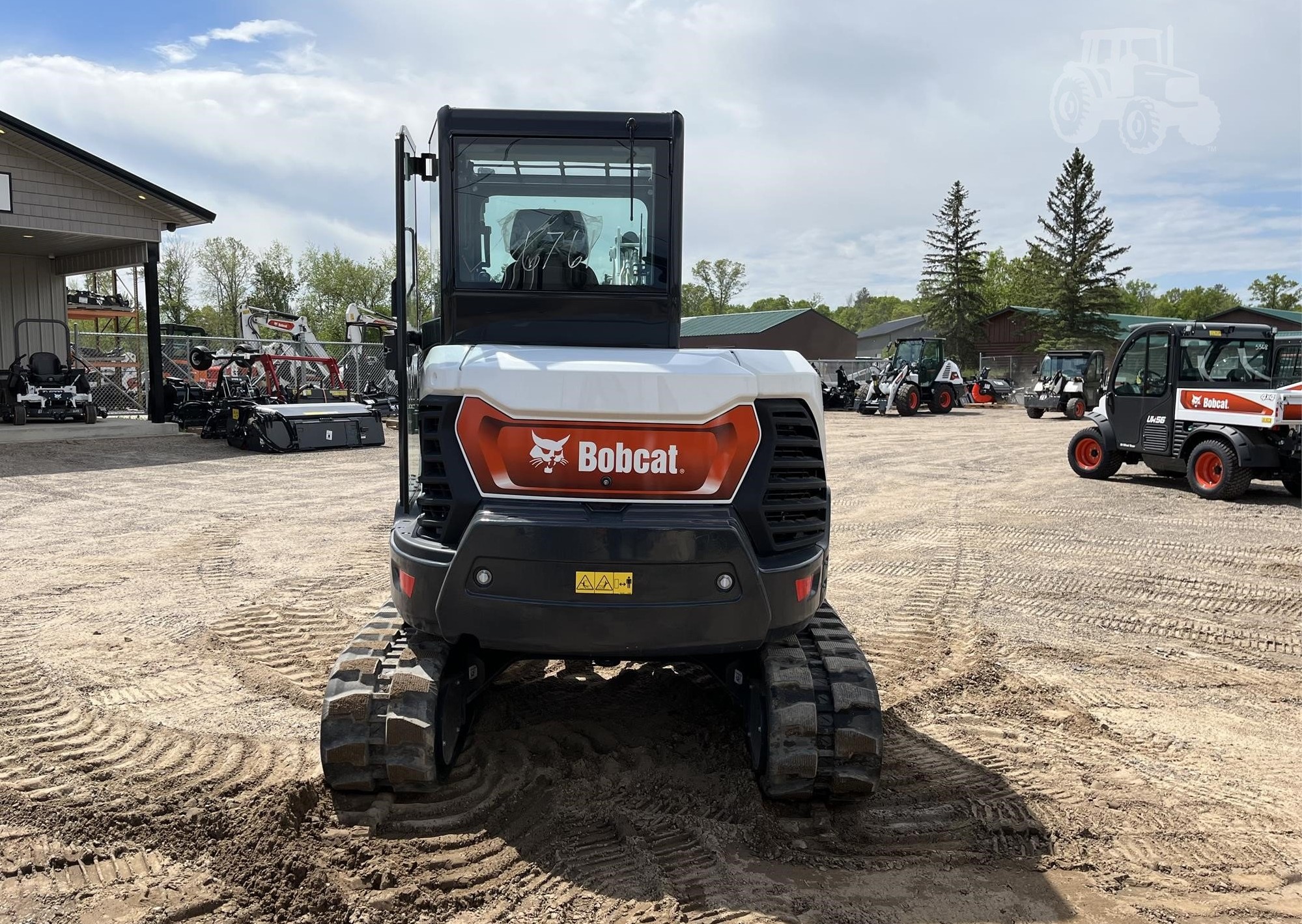 Original Used Condition for E60 Excavator 1 Ton with Hitachi Hydraulic Cylinders for Pump & Bearing 2023 Model - Image 4