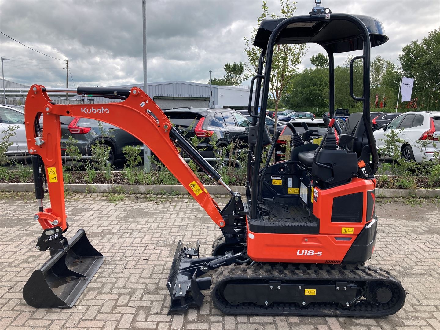 Affordable Mini Excavator Digger Kubota U18-5 Excavator Mini Excavator For Sale - Image 5